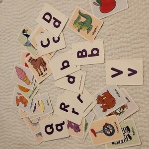 Learning letters and items that are associated with letters